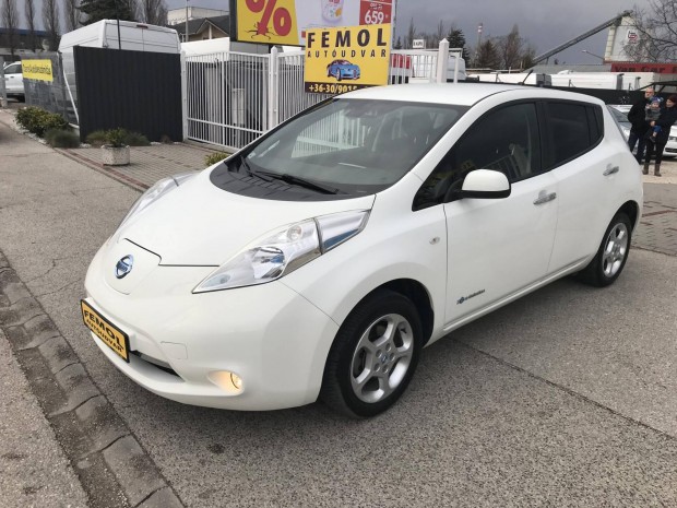 Nissan Leaf (Automata) S-mentes! Végig Sz.könyv...