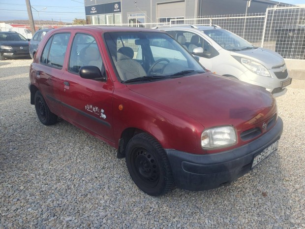 Nissan Micra 1.0 Funky Mouse