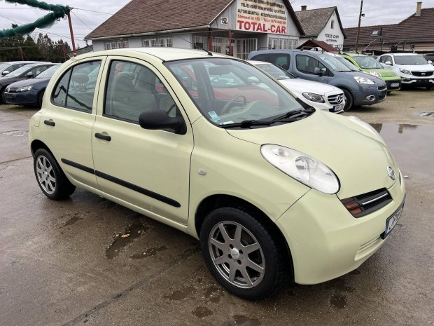 Nissan Micra 1.2 Acenta Szervizknyves