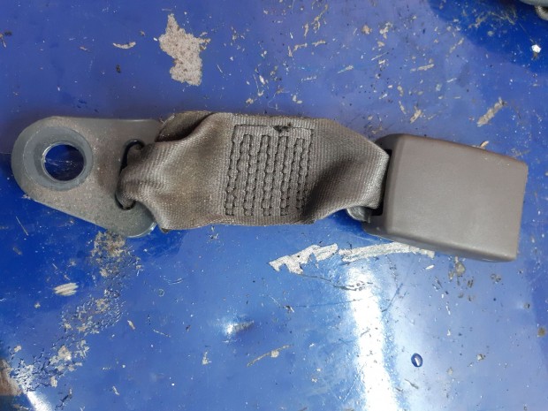 Nissan Micra Hátsó Biztonsági Öv Csatlakozó