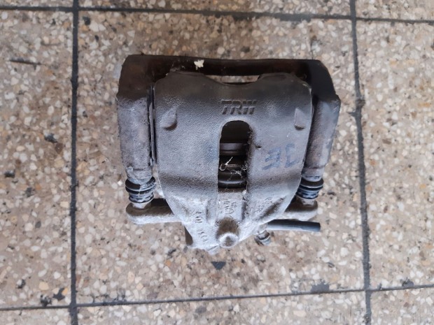 Nissan Micra Jobb Első Féknyereg