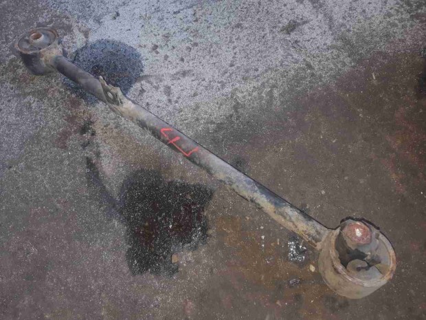 Nissan Micra Jobb H�ts� Stabiliz�tor R�d