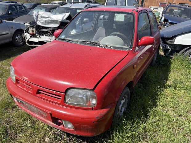 Nissan Micra K11 alkatrszek!