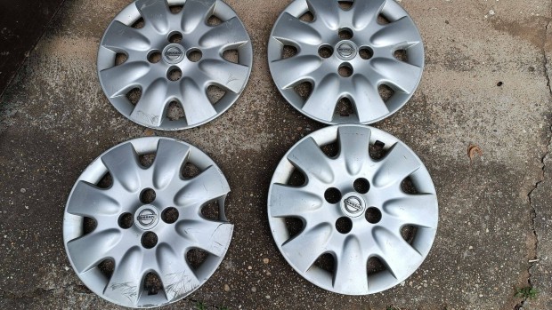 Nissan Micra K12 gyári dísztárcsák 14"