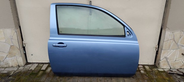 Nissan Micra K12 jobb ajt