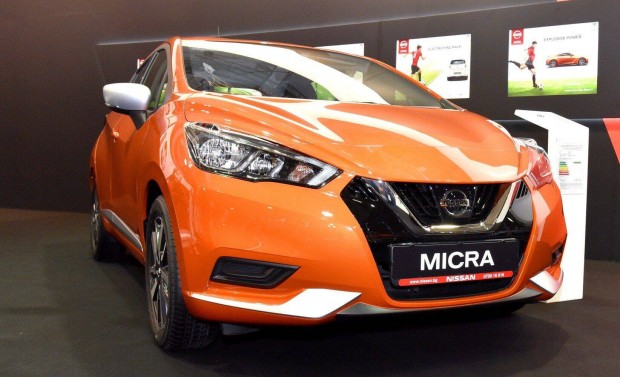 Nissan Micra K14 F�nysz�r�