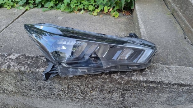 Nissan Micra K14 Jobb els fnyszr lmpa 260105Fa0B