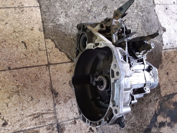 Nissan Micra Váltó