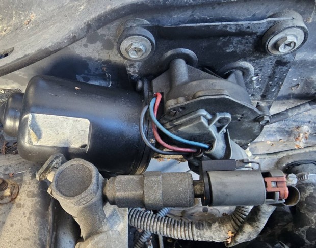 Nissan Micra els ablaktrl motor 5000