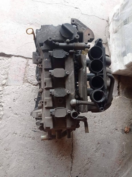 Nissan Micra k12 1.2 benzines motor elad.