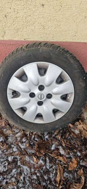 Nissan Micra t�ligumi+felni csomag