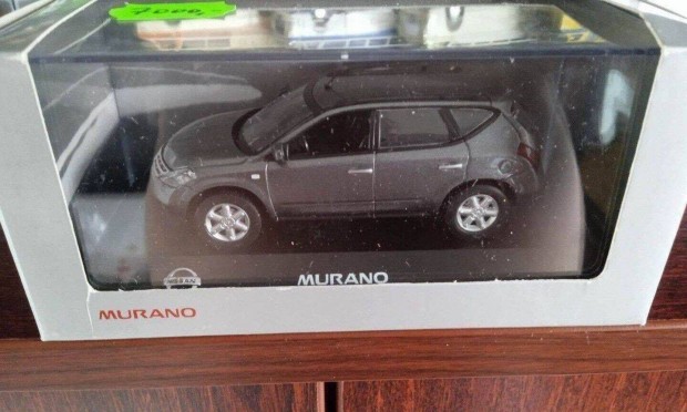 Nissan Murano kisauto modell 1/43 Elad