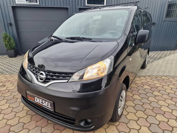 Nissan NV200 1.5 dCi Tekna (7 személyes ) 1 TUL...
