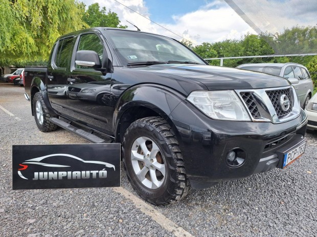 Nissan Navara 2.5 4x4 rozsdamentes gynyr pic...