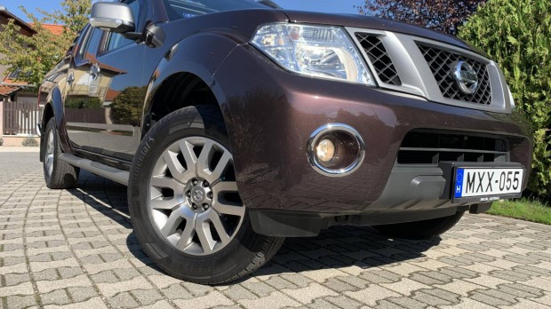 Nissan Navara 4WD Double 2.5D LE EURO5 Magyaror...