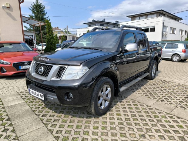 Nissan Navara 4WD Double 2.5D Platinum
