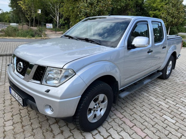 Nissan Navara 4WD Double 2.5D Platinum Újkorátó...