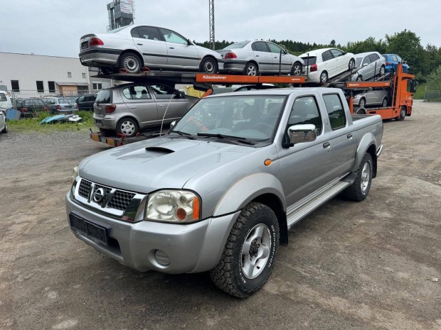 Nissan Navara 4WD Double 2.5D SE