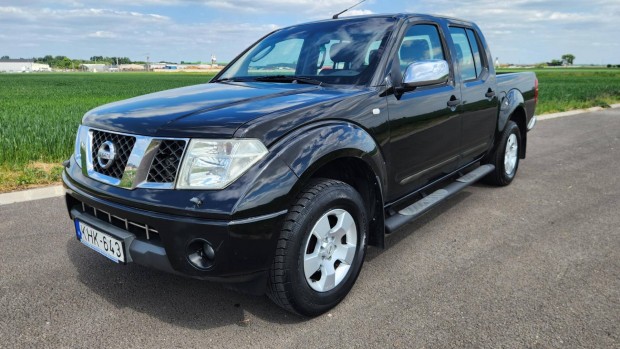 Nissan Navara 4WD Double 2.5D SE