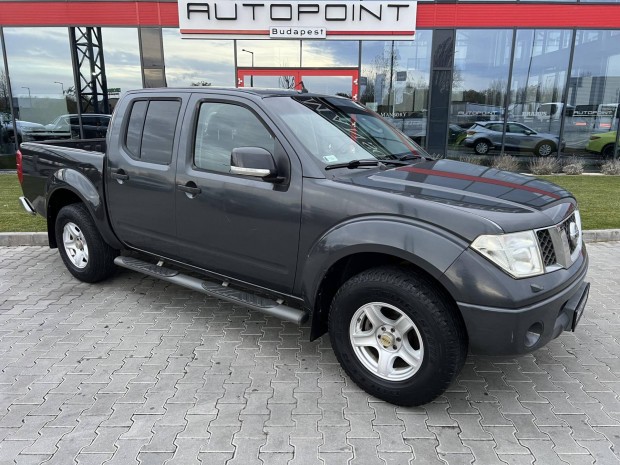 Nissan Navara 4WD Double 2.5D SE