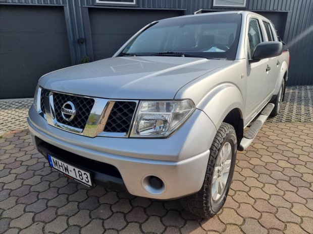 Nissan Navara 4WD Double 2.5D SE Nagyon Megkm...