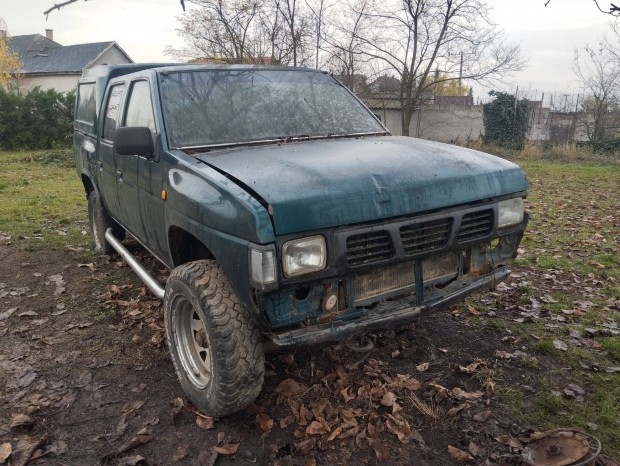 Nissan Navara D21 Pickup alkatrszek