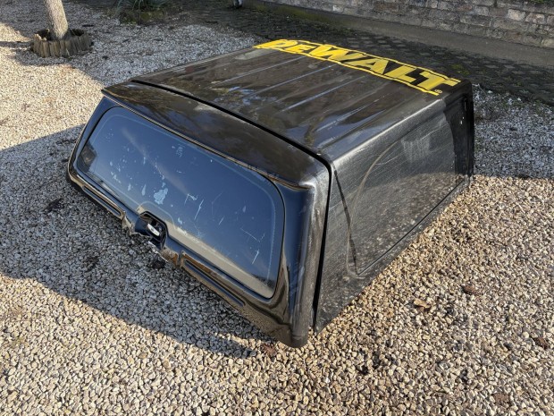 Nissan Navara D22 plat� doboz