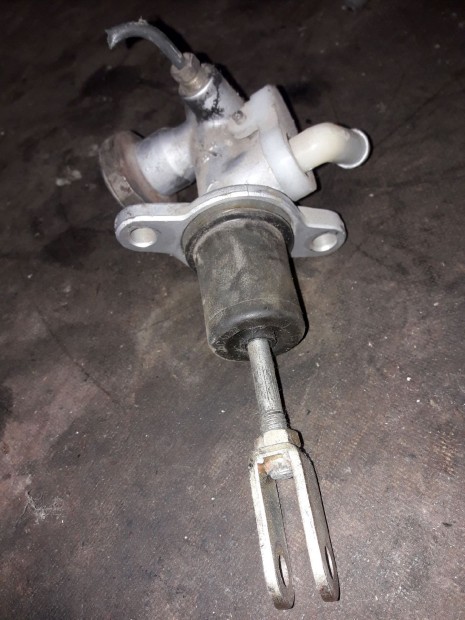 Nissan Navara D40 Fels� Kuplung Munkahenger