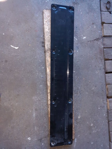 Nissan Navara D40 Plat� Ajt� Bels� Burkolat