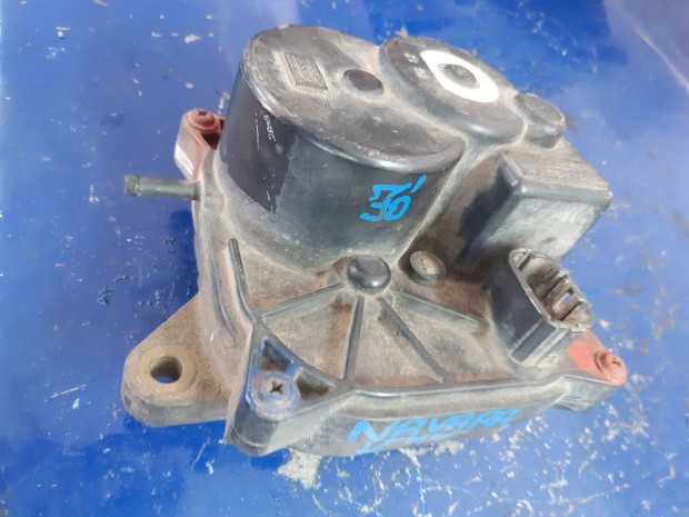 Nissan Navara D40 Terepv�lt� Motor