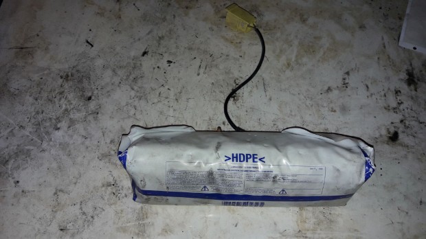 Nissan Navara D40 Utasoldali L�gzs�k