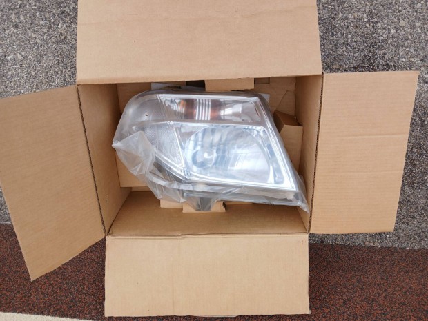Nissan Navara D40 jobb els fnyszr (j)