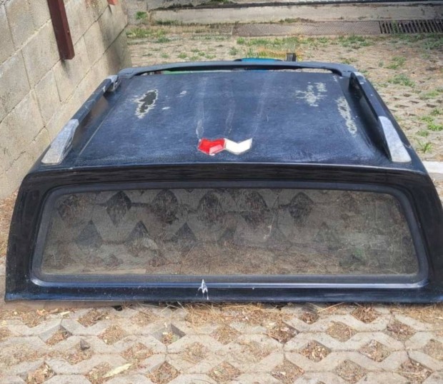 Nissan Navara carryboy plat doboz elad