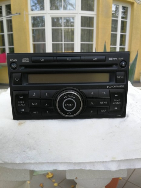 Nissan Navara gyári rádió cd 6-lemezes tárral