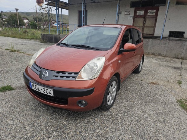 Nissan Note 1.6 benzin  M.o-i 
