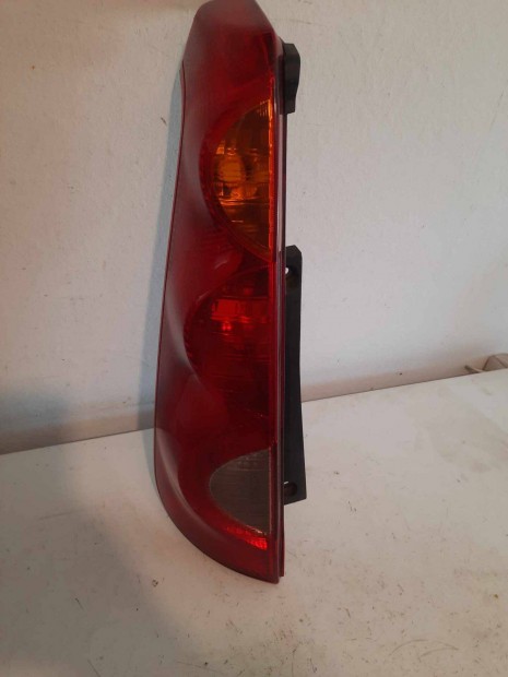 Nissan Note I bal hátsó lámpa