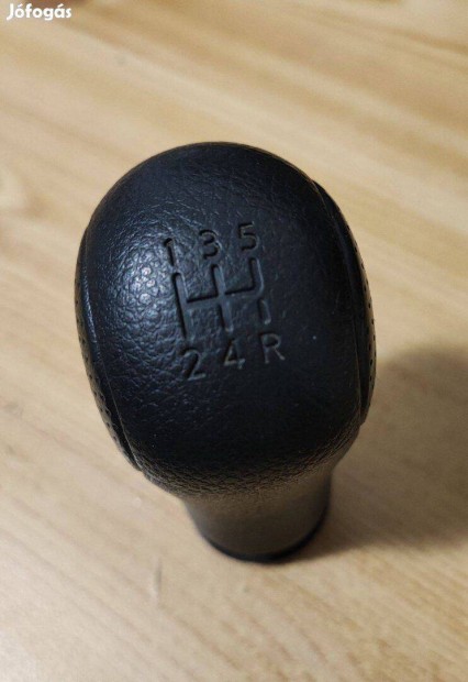 Nissan Note v�lt�gomb