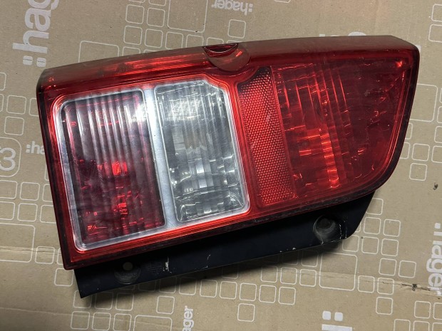 Nissan Pathfinder r51 h�ts� l�mpa 