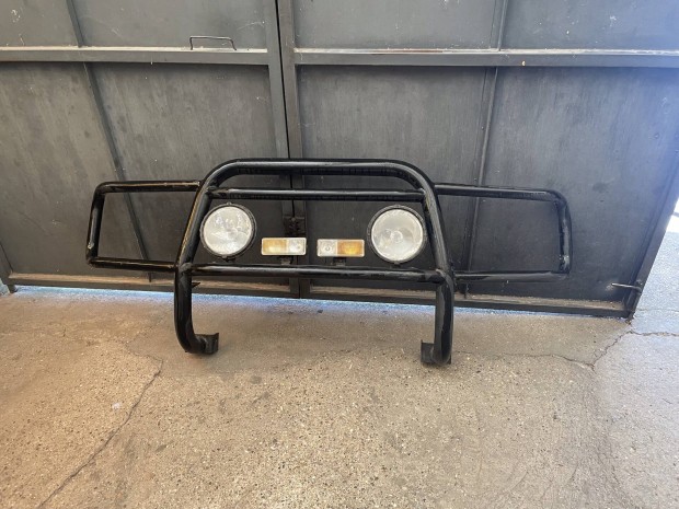Nissan Patrol GRY 60 gaj Törő rács eladó