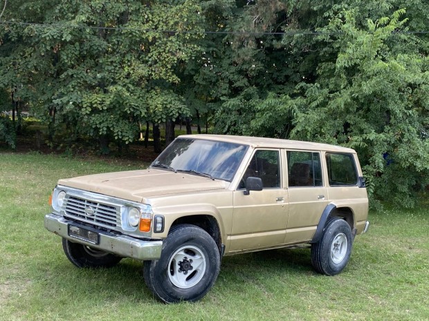 Nissan Patrol V8 benzin 296le 3UZ-FE