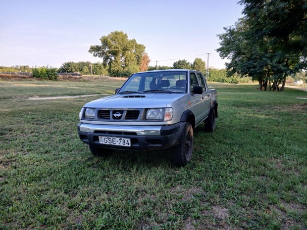 Nissan Pick UP 2.5 4WD