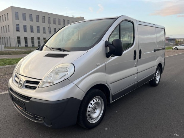 Nissan Primastar 2.0 dCi L1H1 Basic folyamatosa...