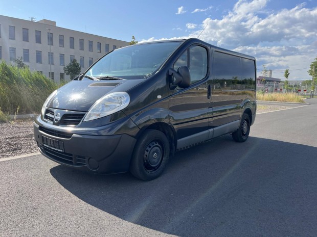 Nissan Primastar 2.0 dCi L1H1 Basic végig vezet...