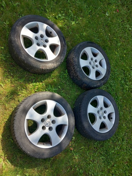 Nissan Primera 16" alufelni 