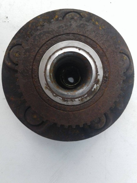 Nissan Primera P12 2.2 DCI 102Kw jobb hátsó kerékagy