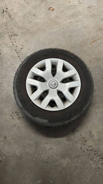 Nissan Qashqai 16" Gyri felni garnitra gumikkal + Tpms nyomsszenzor