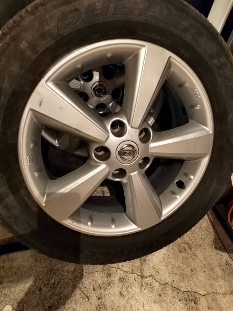 Nissan Qashqai 17 alufelni