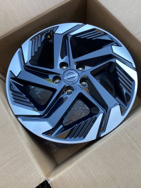 Nissan Qashqai 18" gyári felni garnitúra