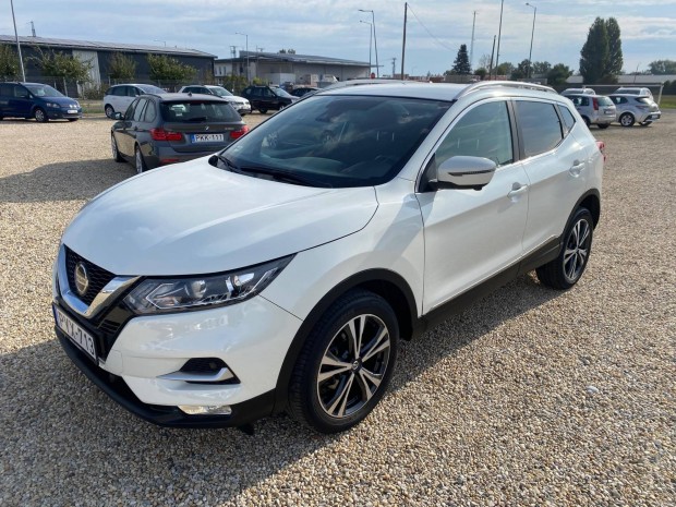 Nissan Qashqai 1.2 DIG-T N-Connecta Navi.360Kam...