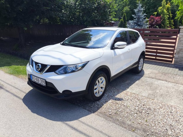 Nissan Qashqai 1.2 DIG-T N-Connecta ++ Nagy SZE...